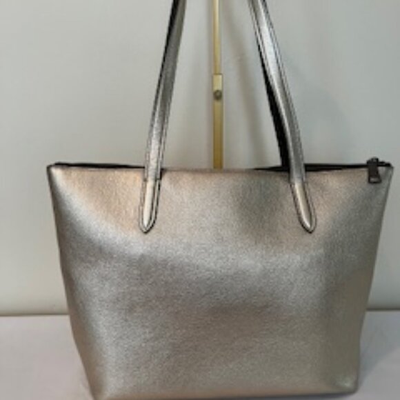 COACH TAYLOR GOLD METALLIC LEATHER TOTE - Picture 5 of 9